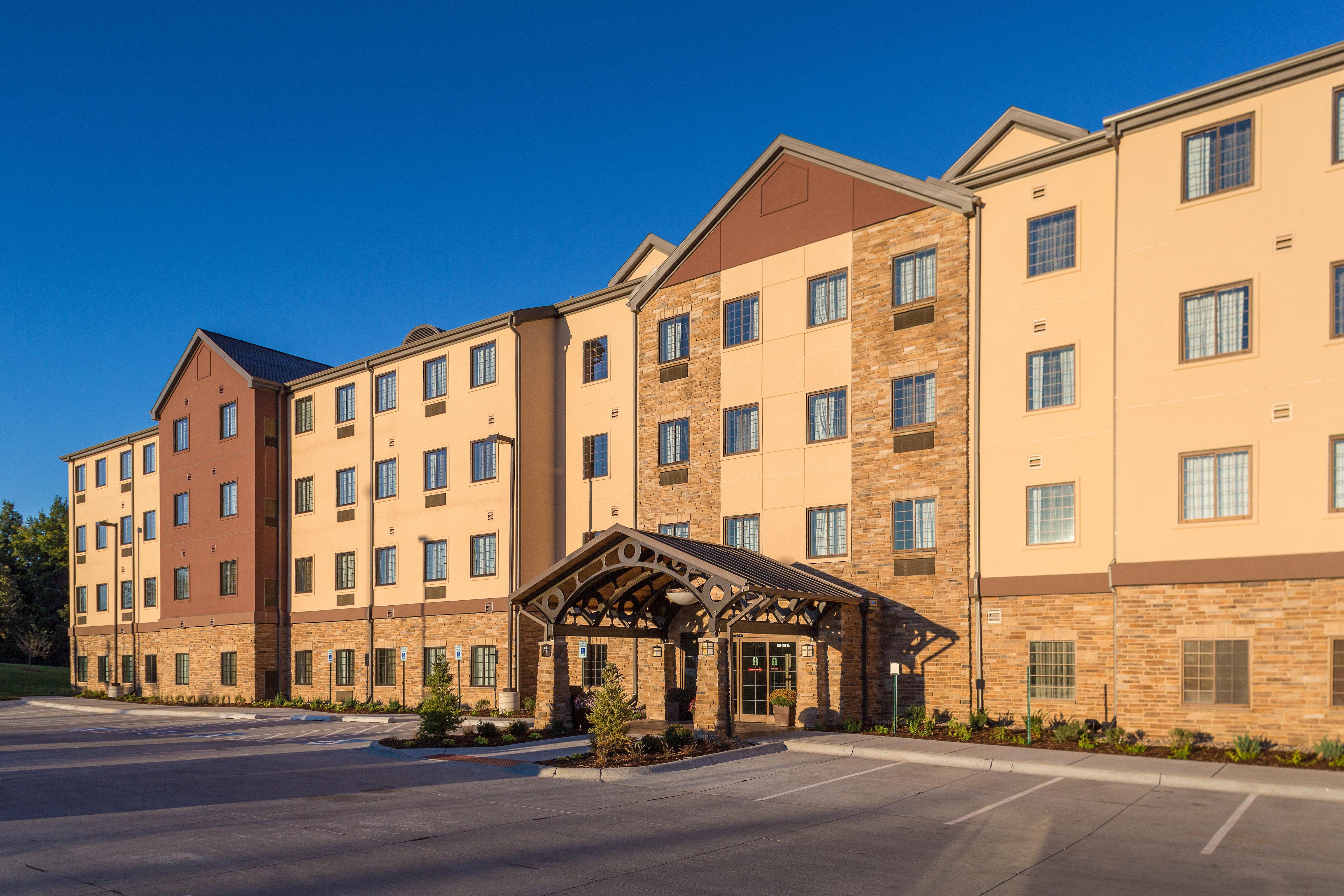Staybridge West By Ihg Hotel 3*
