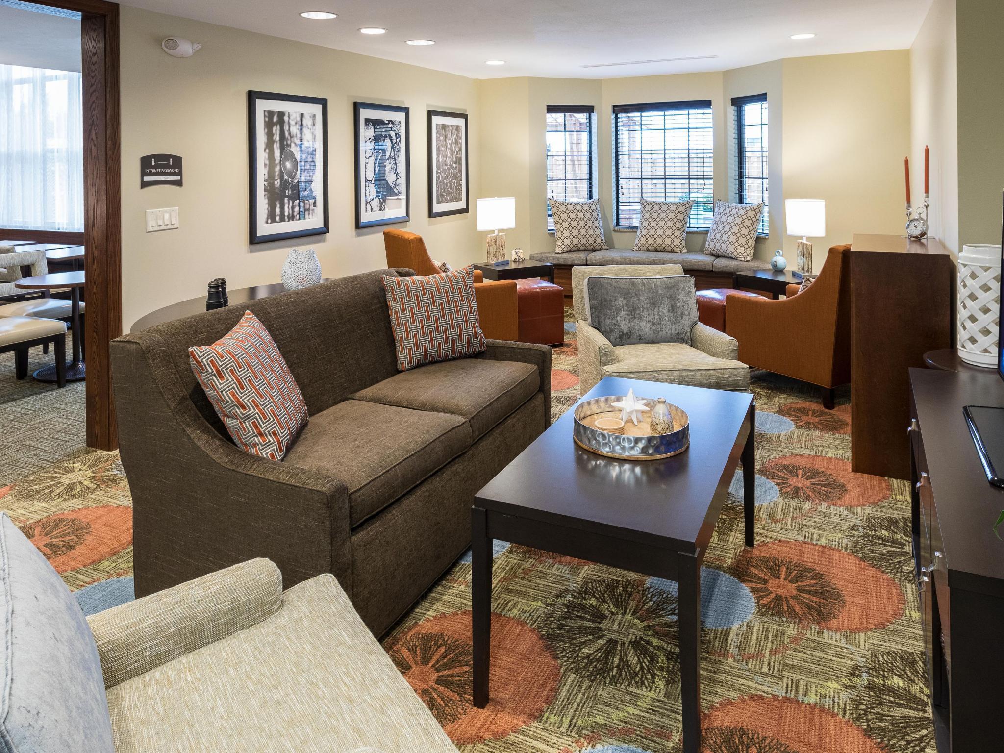 Hotel Staybridge West By Ihg Omaha